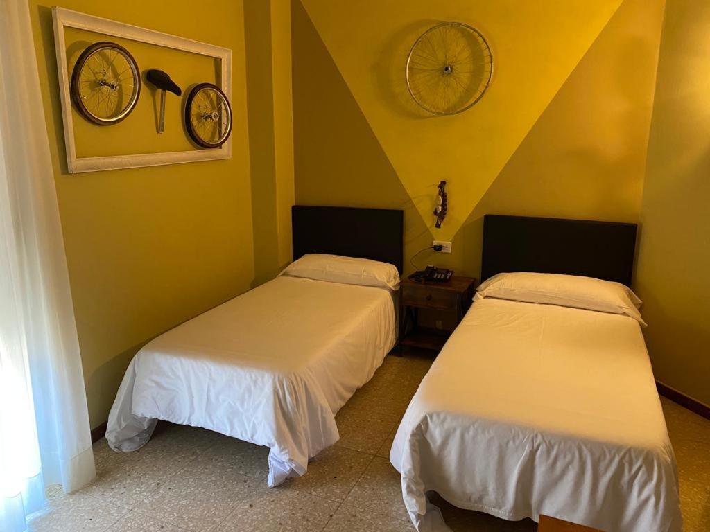 Hotel Bayona Baiona Bagian luar foto