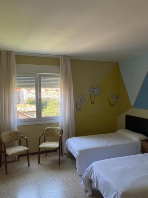 Hotel Bayona Baiona Bagian luar foto