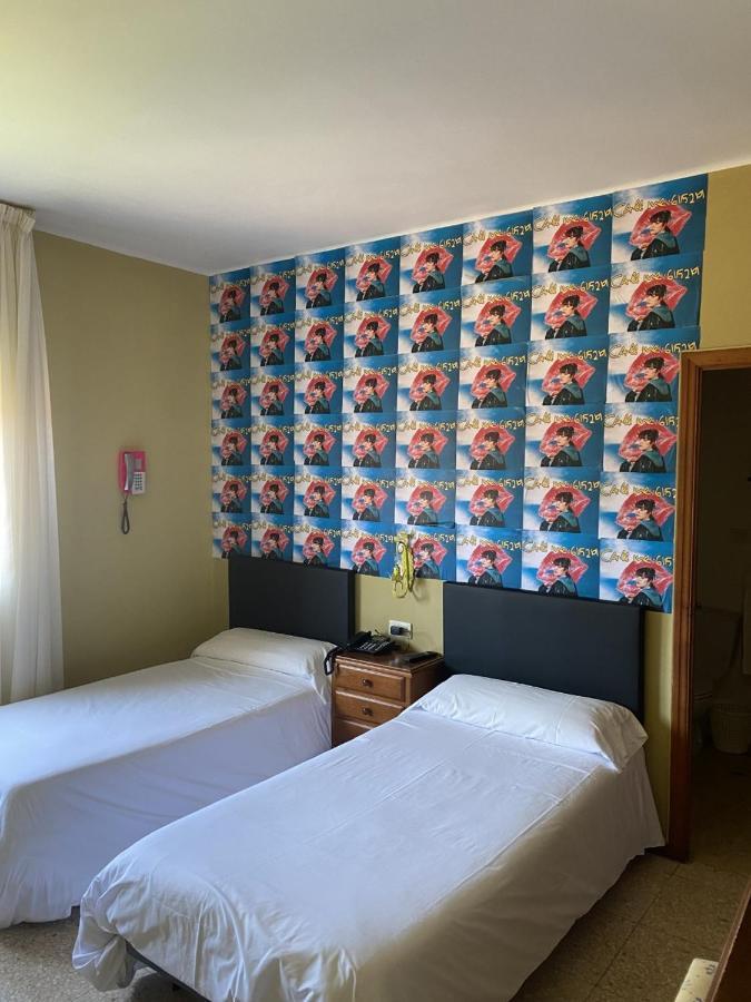 Hotel Bayona Baiona Bagian luar foto