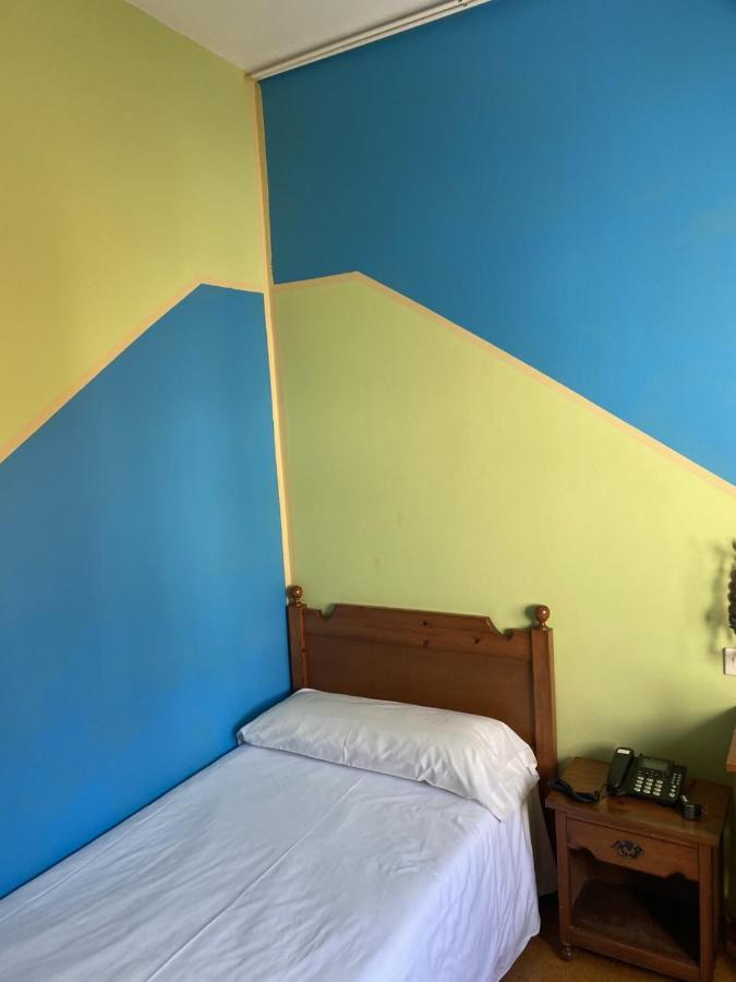 Hotel Bayona Baiona Bagian luar foto